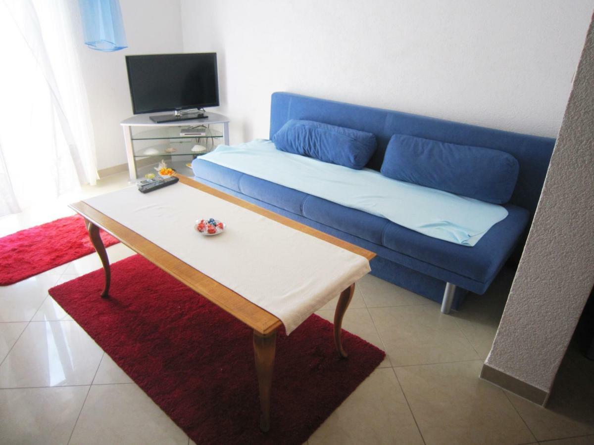 Apartments Jadran Grebastica Exterior photo
